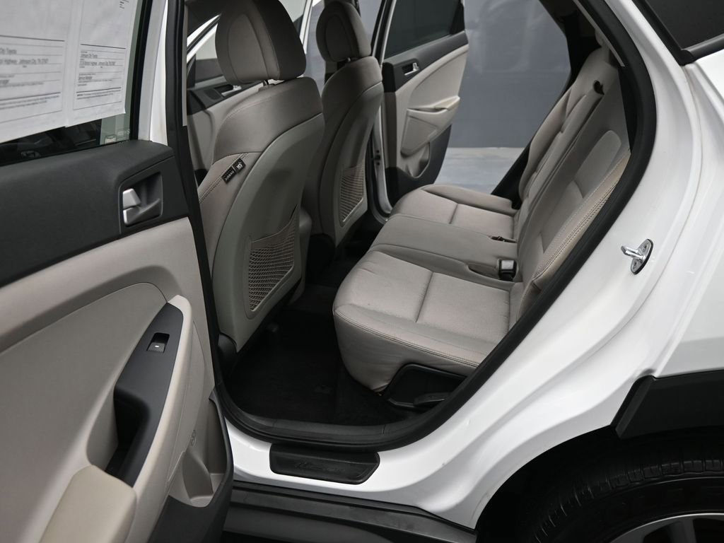 Used 2018 Hyundai Tucson SEL image 16