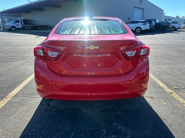 Used 2019 Chevrolet Cruze Sedan FWD image 11