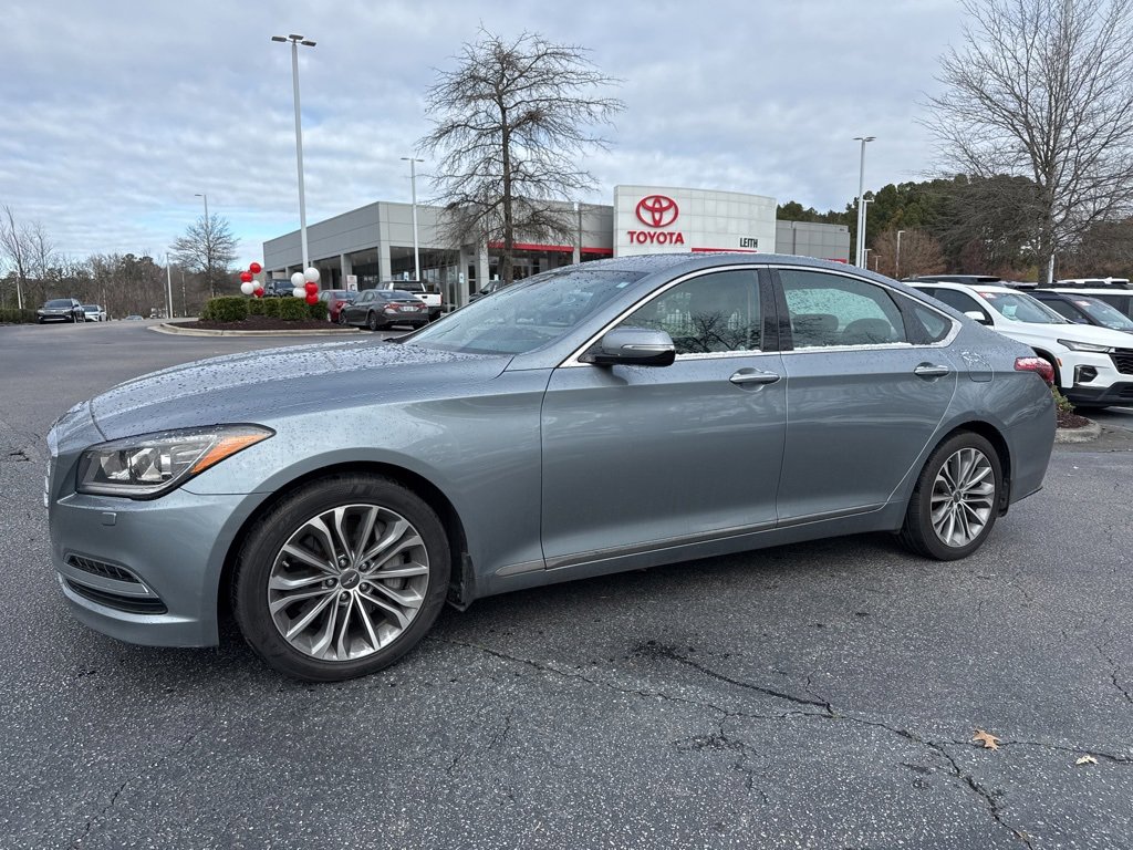 Used 2016 Hyundai Genesis 3.8 video 1