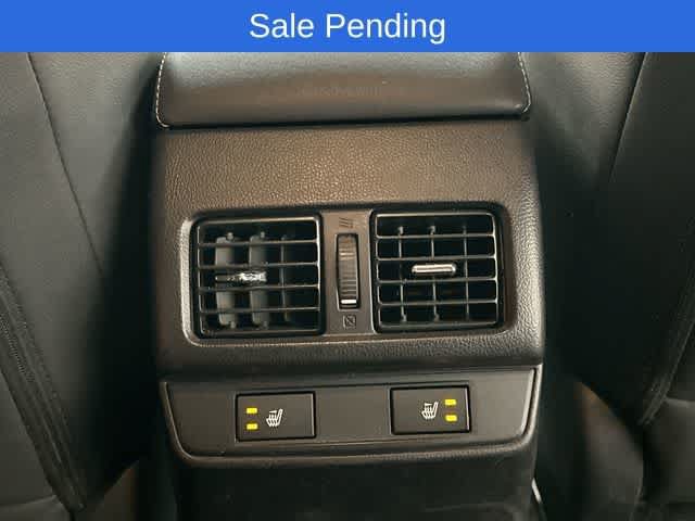 Used 2015 Subaru Legacy 3.6R Limited AWD/4WD image 20