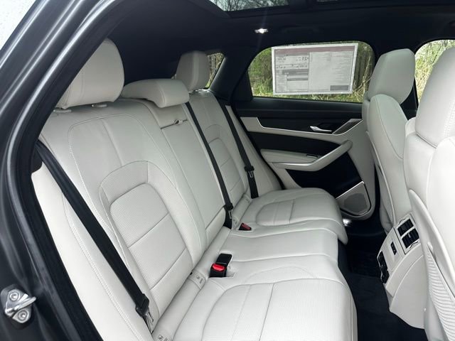 Used 2026 Jaguar F-PACE R-Dynamic S image 22