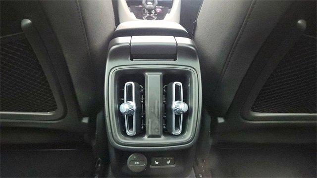 Used 2022 Polestar Polestar 2 Long Range Dual Motor w/ Plus Package image 37