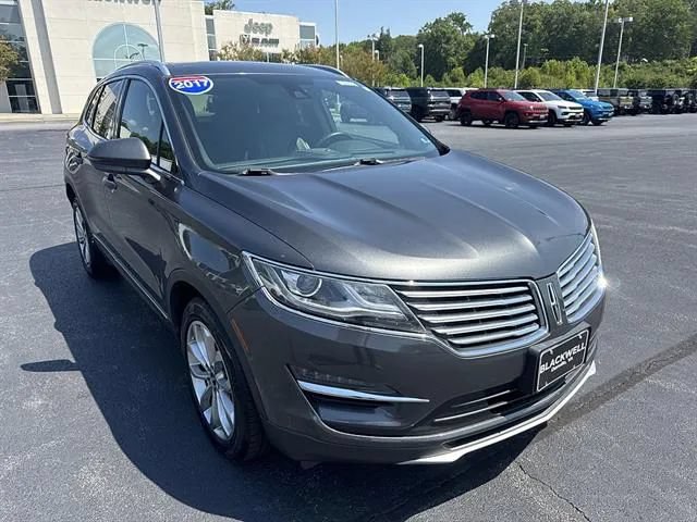 Used 2017 Lincoln MKC Select w/ Select Plus Package AWD/4WD image 1