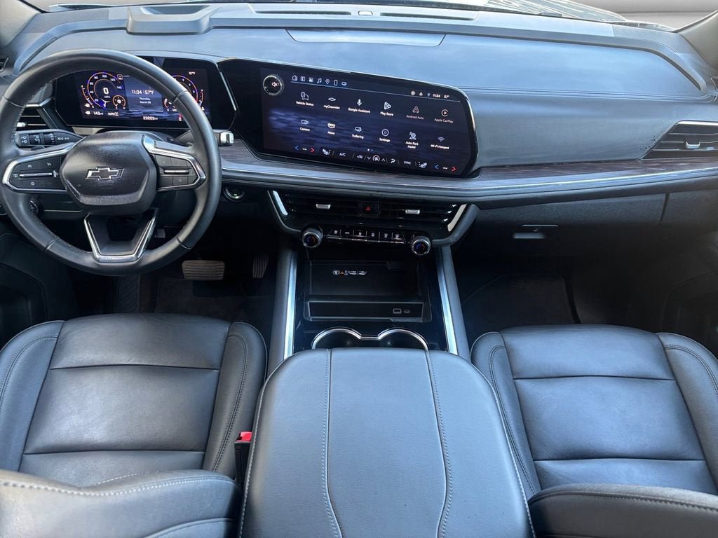 Used 2025 Chevrolet Tahoe Z71 AWD/4WD image 11