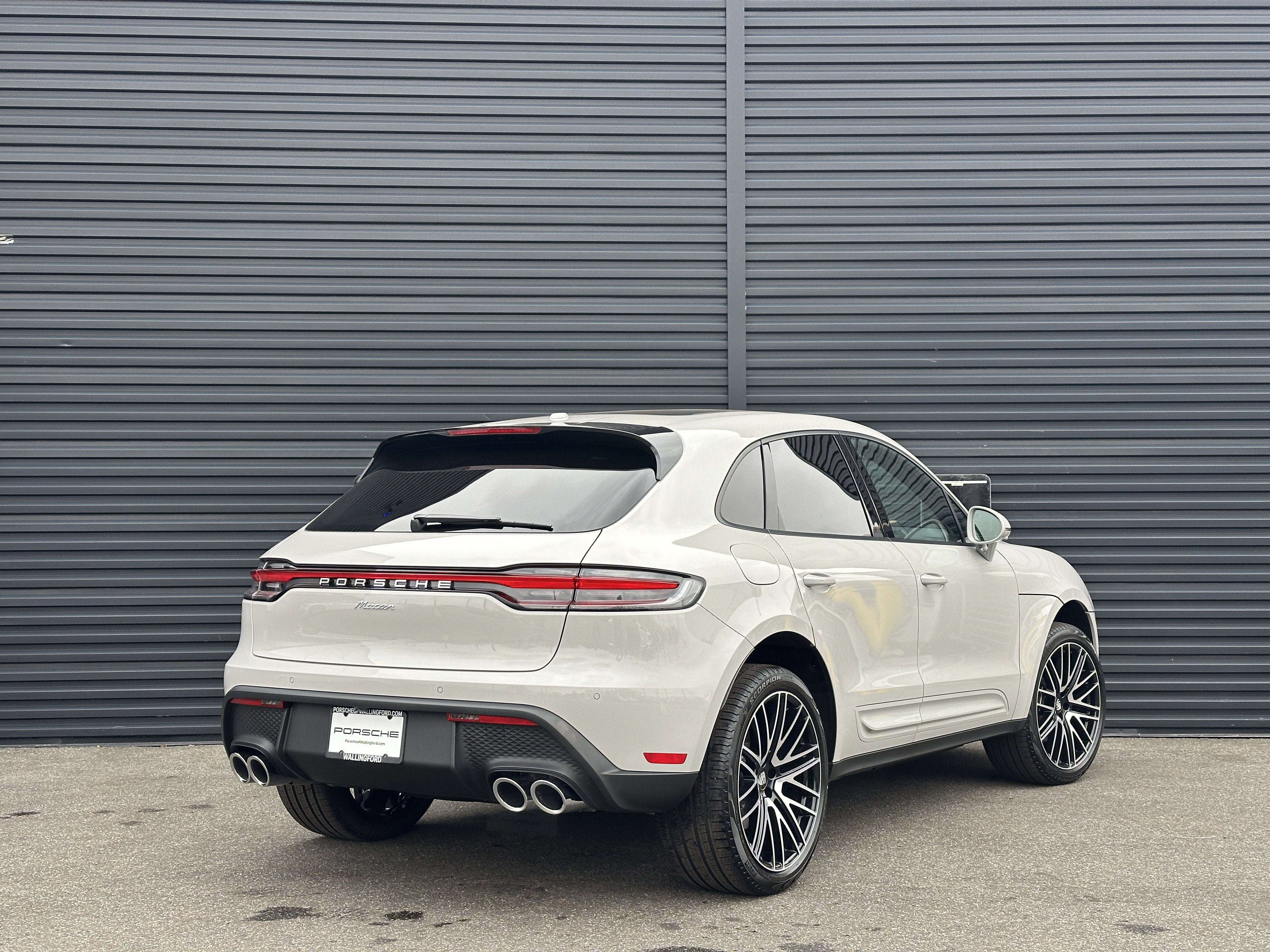 New 2026 Porsche Macan AWD/4WD image 8