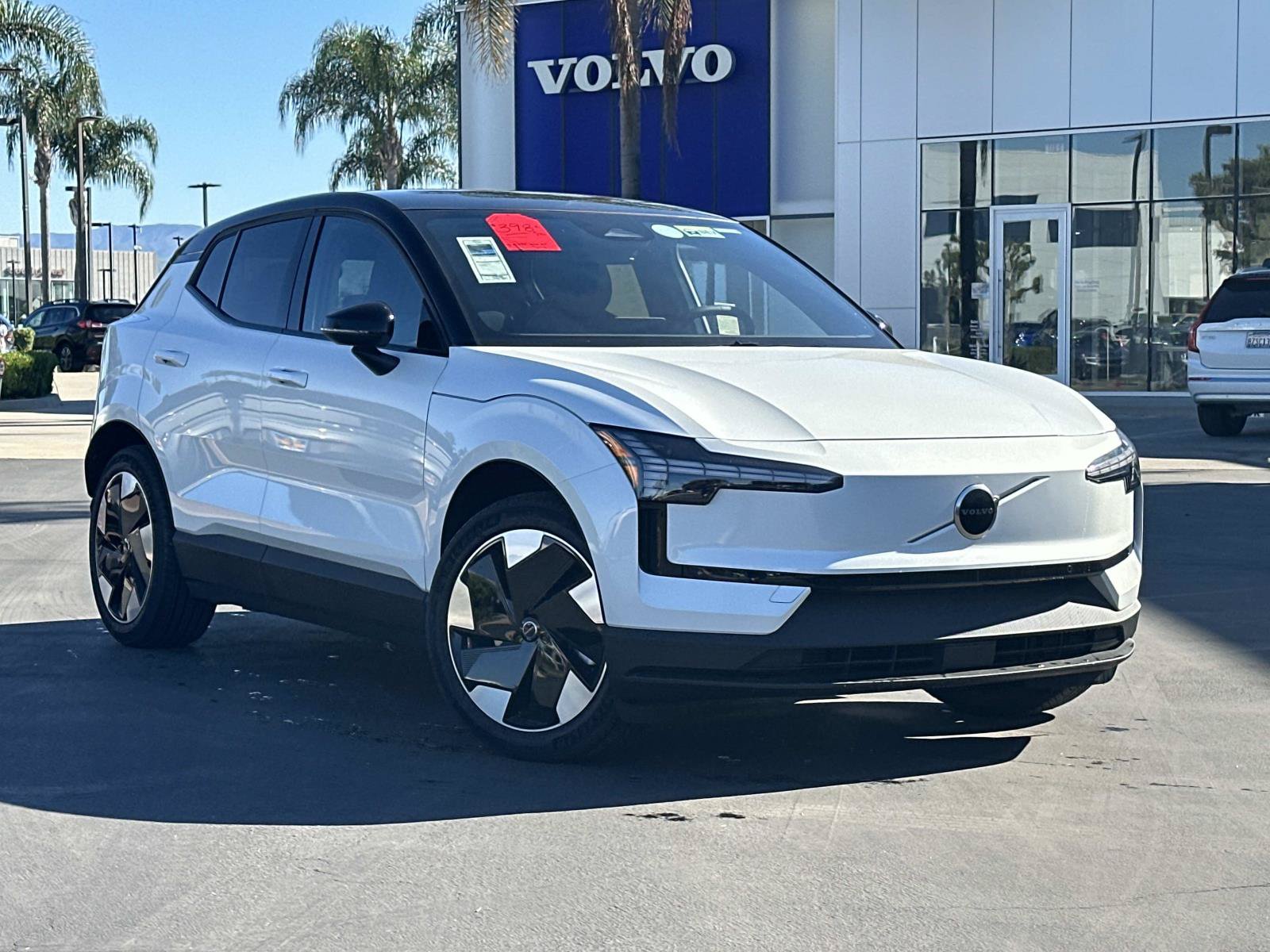 New 2026 Volvo EX30 Plus w/ Climate Package AWD/4WD image 1