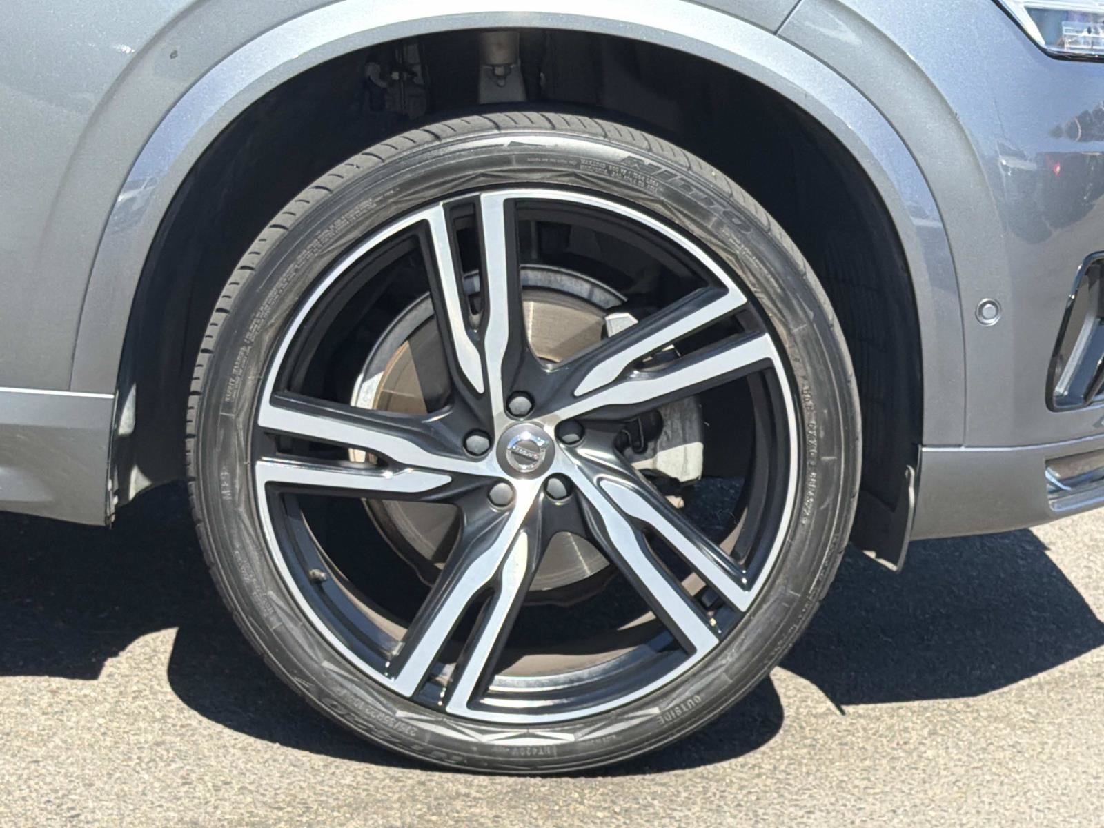Used 2019 Volvo XC90 T6 R-Design w/ Advanced Package AWD/4WD image 25