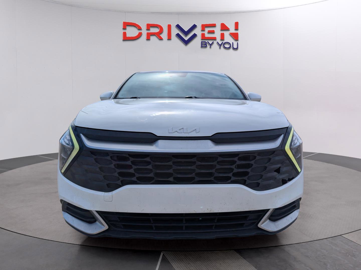 Used 2023 Kia Sportage LX image 8