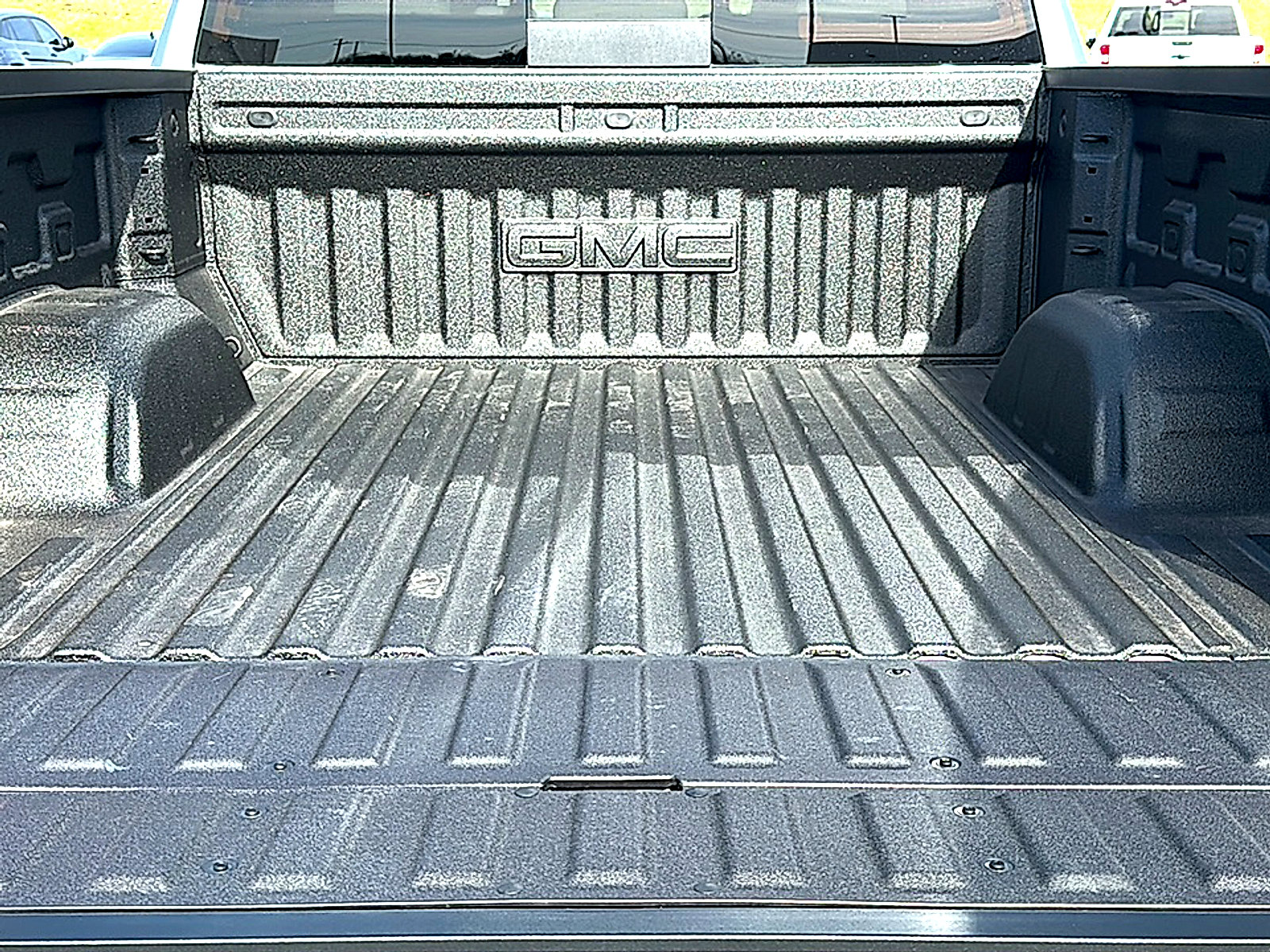 Used 2026 GMC Sierra 1500 SLT image 21