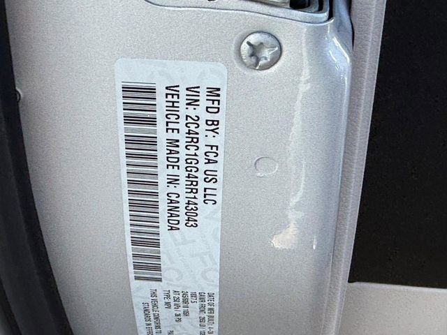 Used 2024 Chrysler Pacifica Limited image 25