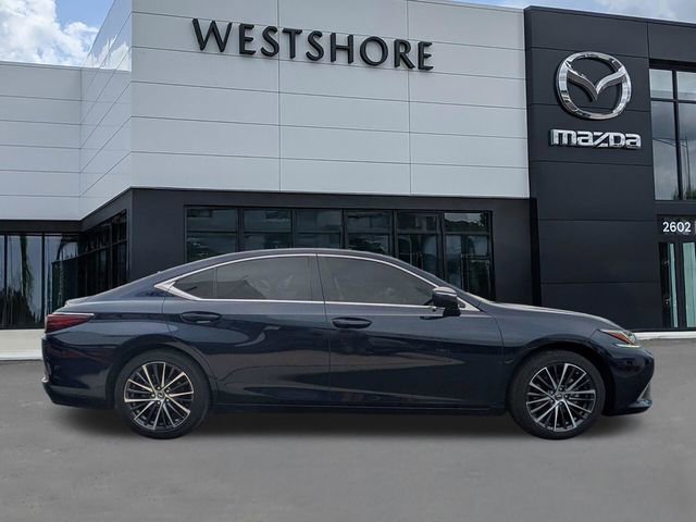 Used 2024 Lexus ES 350 w/ Premium Package FWD image 2