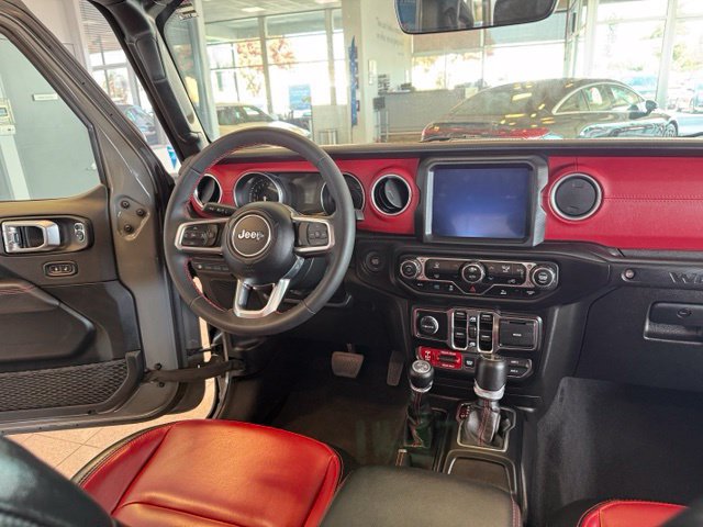 Used 2023 Jeep Wrangler Unlimited Rubicon 4xe AWD/4WD image 28