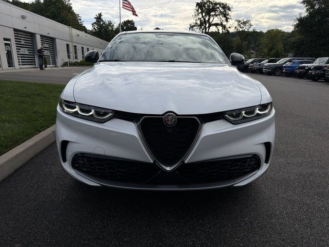 Used 2024 Alfa Romeo Tonale Ti w/ Active Assist Package AWD/4WD image 3