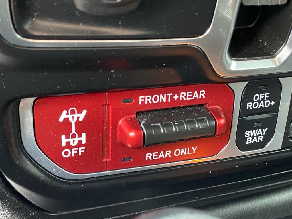 Used 2023 Jeep Gladiator Rubicon w/ Cold Weather Group AWD/4WD image 43