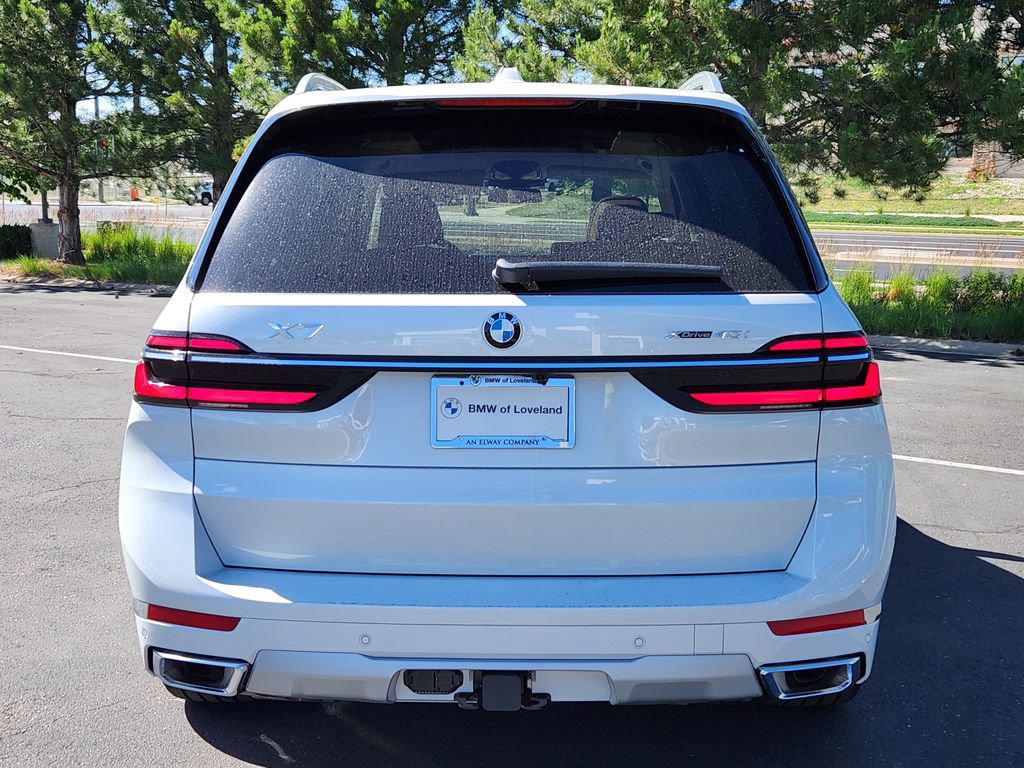 New 2027 BMW X7 xDrive40i AWD/4WD image 4