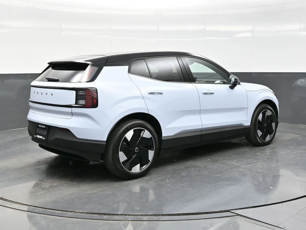 New 2026 Volvo EX30 Plus w/ Climate Package AWD/4WD image 7