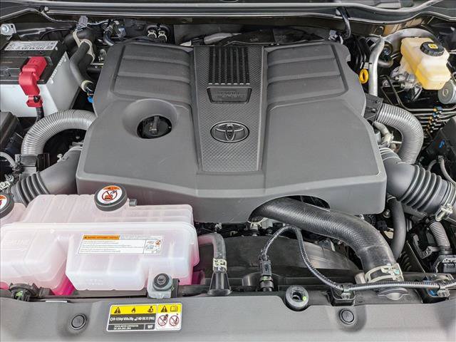 New 2026 Toyota Tundra SR5 w/ SR5 Convenience Package RWD image 16