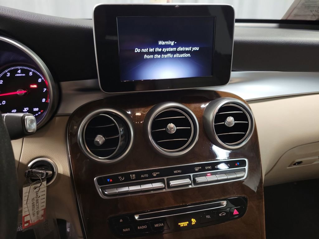 Used 2017 Mercedes-Benz GLC 300 image 15