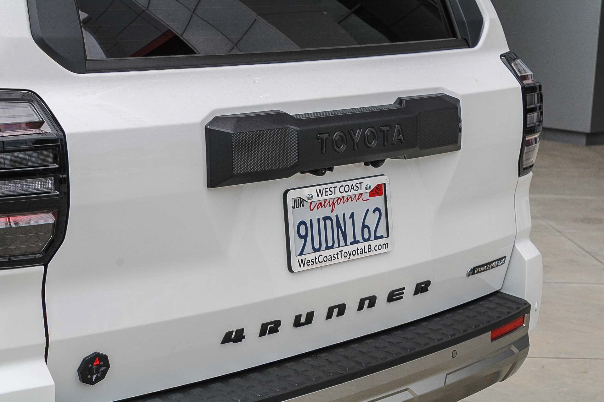 Certified 2025 Toyota 4Runner Trailhunter AWD/4WD image 11