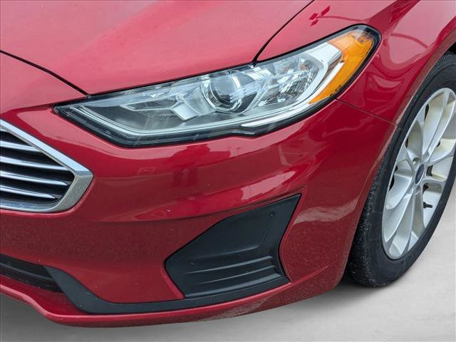 Used 2020 Ford Fusion SE image 9