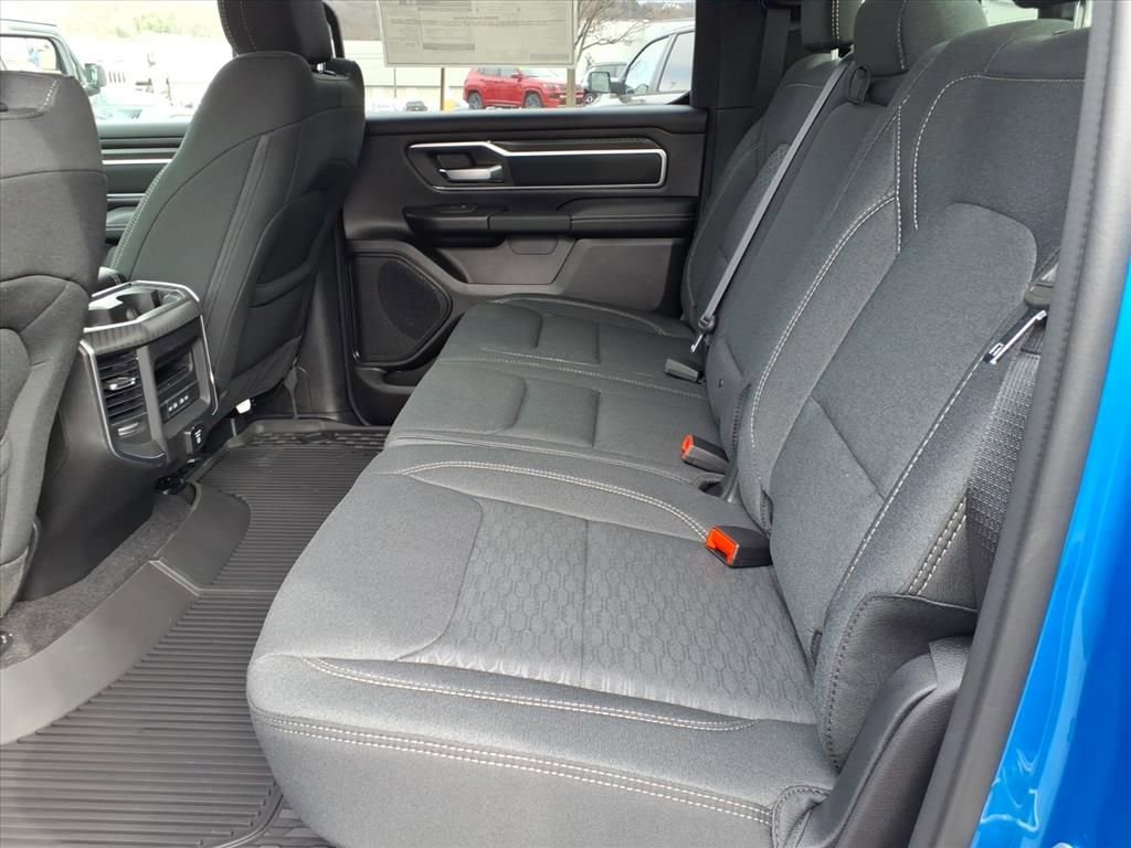 New 2026 RAM 1500 Big Horn AWD/4WD image 11