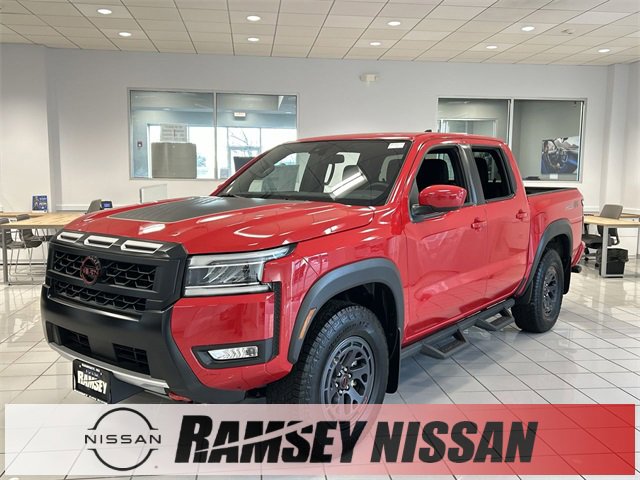 New 2025 Nissan Frontier PRO-4X w/ Black Accent Package