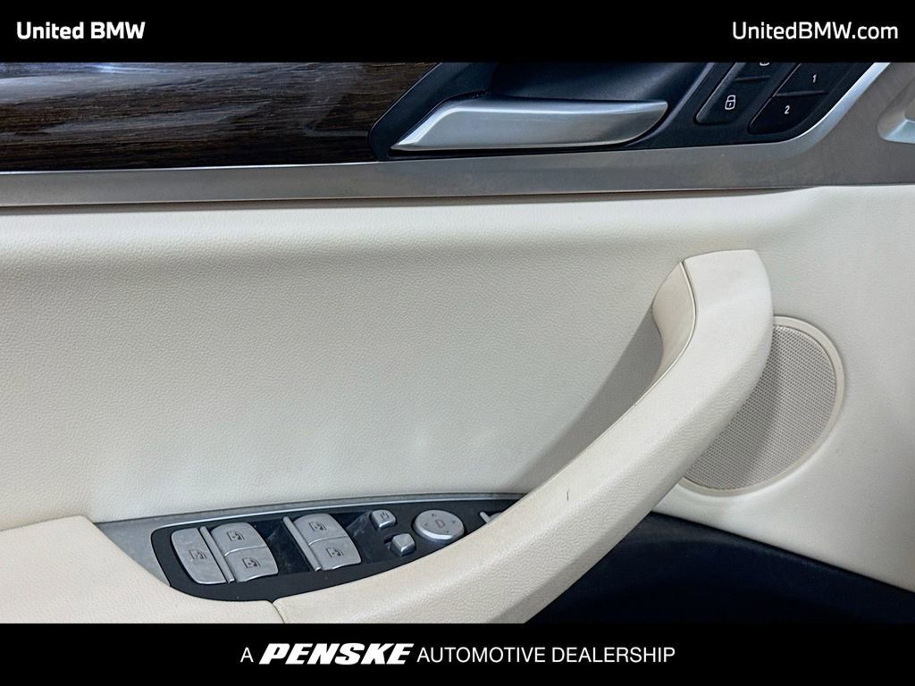 Used 2022 BMW X3 xDrive30i w/ Premium Package 2 image 3