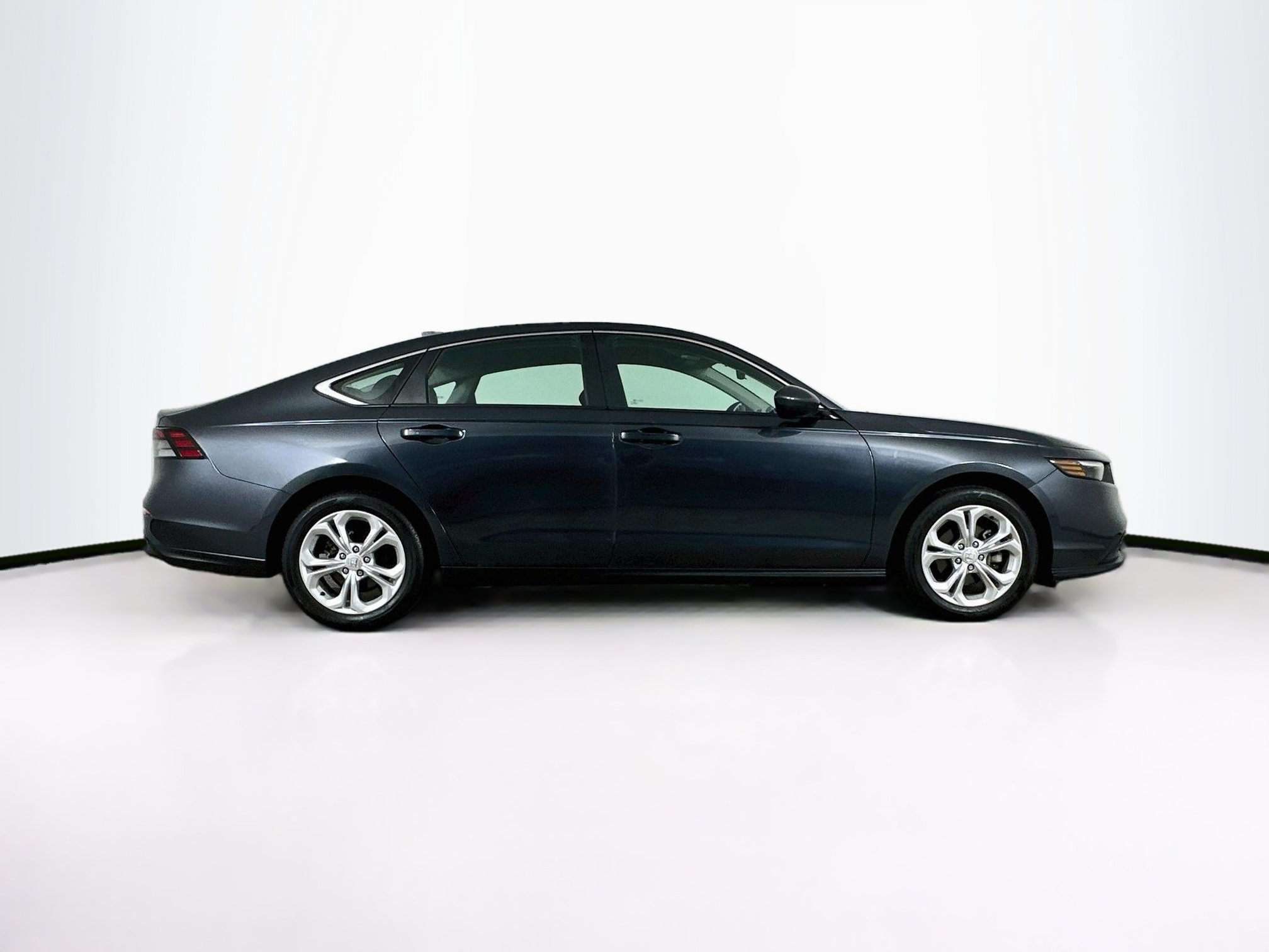 Used 2024 Honda Accord LX image 10