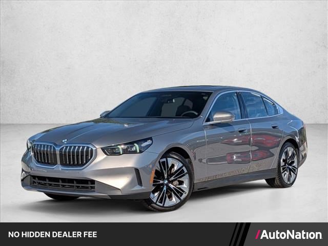 Certified 2026 BMW 540i xDrive AWD/4WD video 1