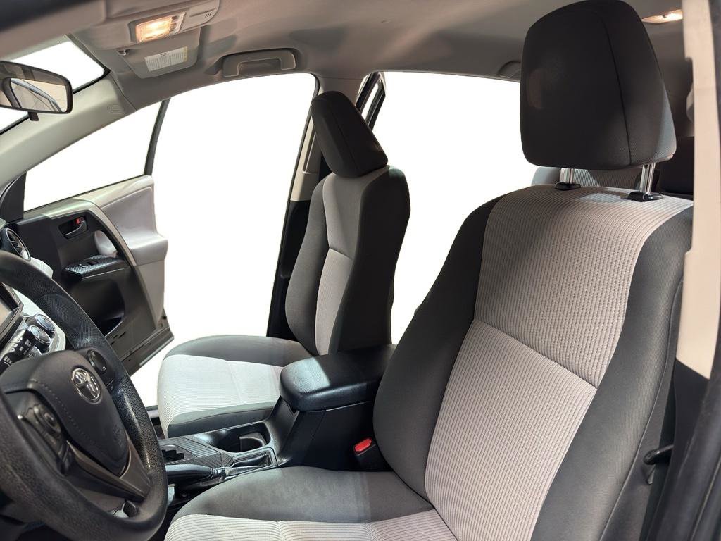 Used 2013 Toyota RAV4 LE image 14