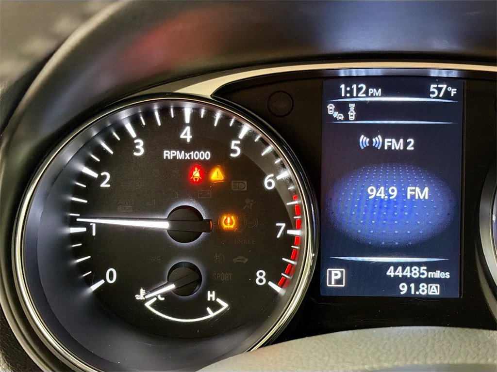 Used 2016 Nissan Rogue SL image 12