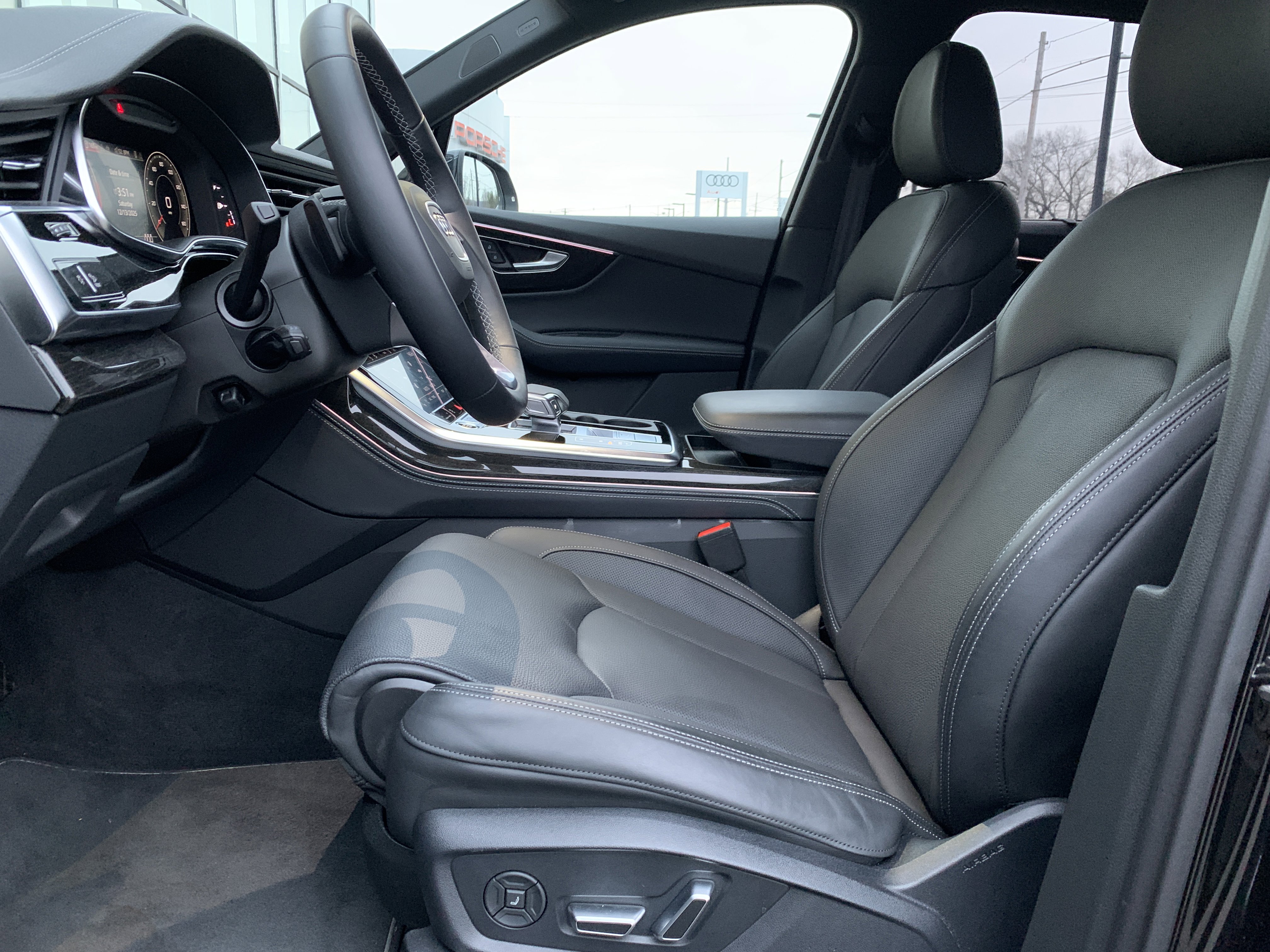 Certified 2025 Audi Q7 3.0T Prestige w/ Prestige Package image 18