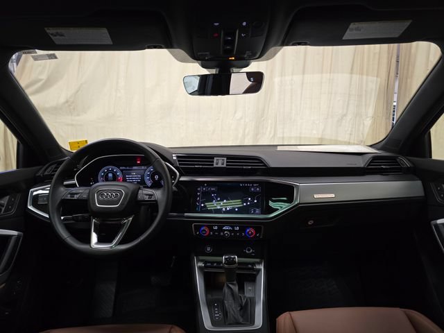 Certified 2024 Audi Q3 2.0T Premium Plus AWD/4WD image 29