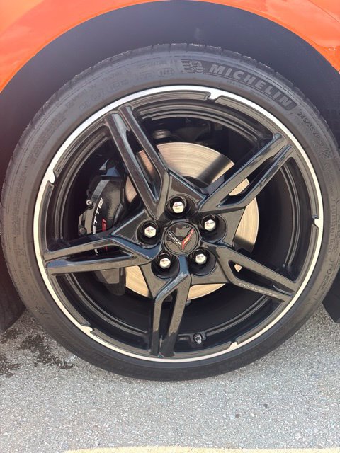Used 2022 Chevrolet Corvette Stingray Preferred Conv w/ Z51 Performance Package RWD image 10
