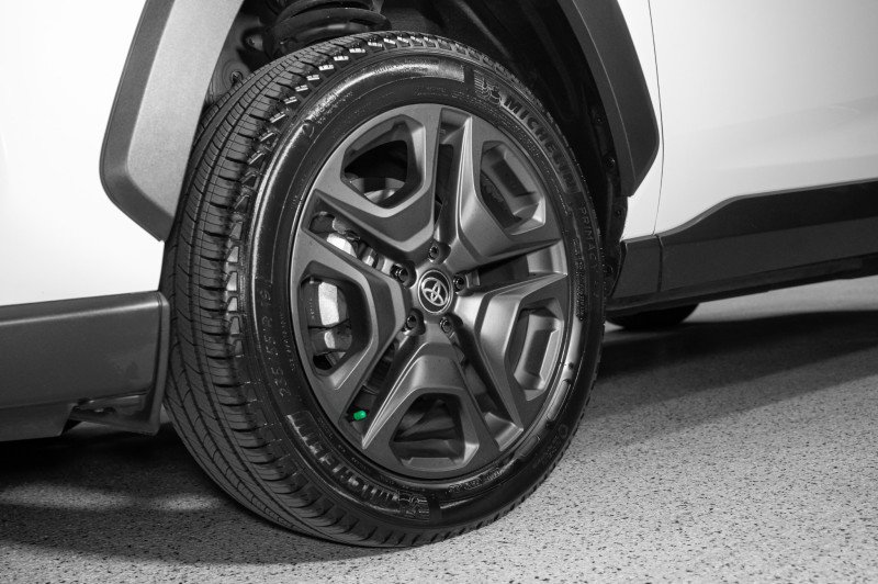 Used 2024 Toyota RAV4 Adventure AWD/4WD image 9