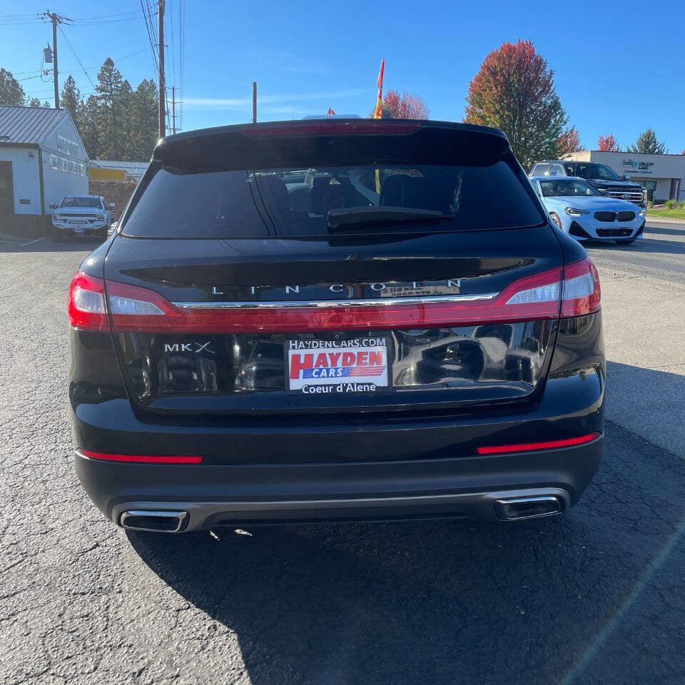 Used 2017 Lincoln MKX Reserve image 4