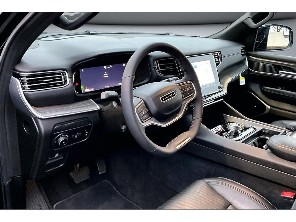 Certified 2024 Jeep Wagoneer L Series III w/ Premium Group I image 15