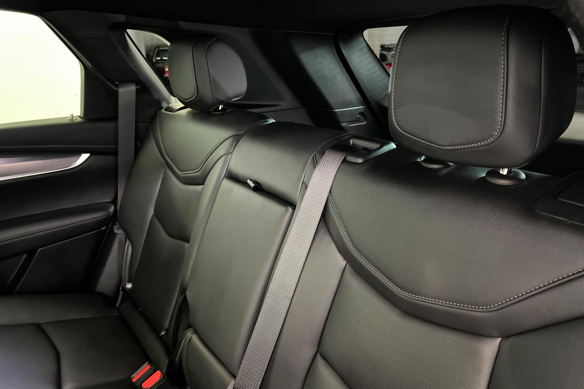 Used 2025 Cadillac XT5 Luxury w/ LPO, Floor Liner Package AWD/4WD image 20