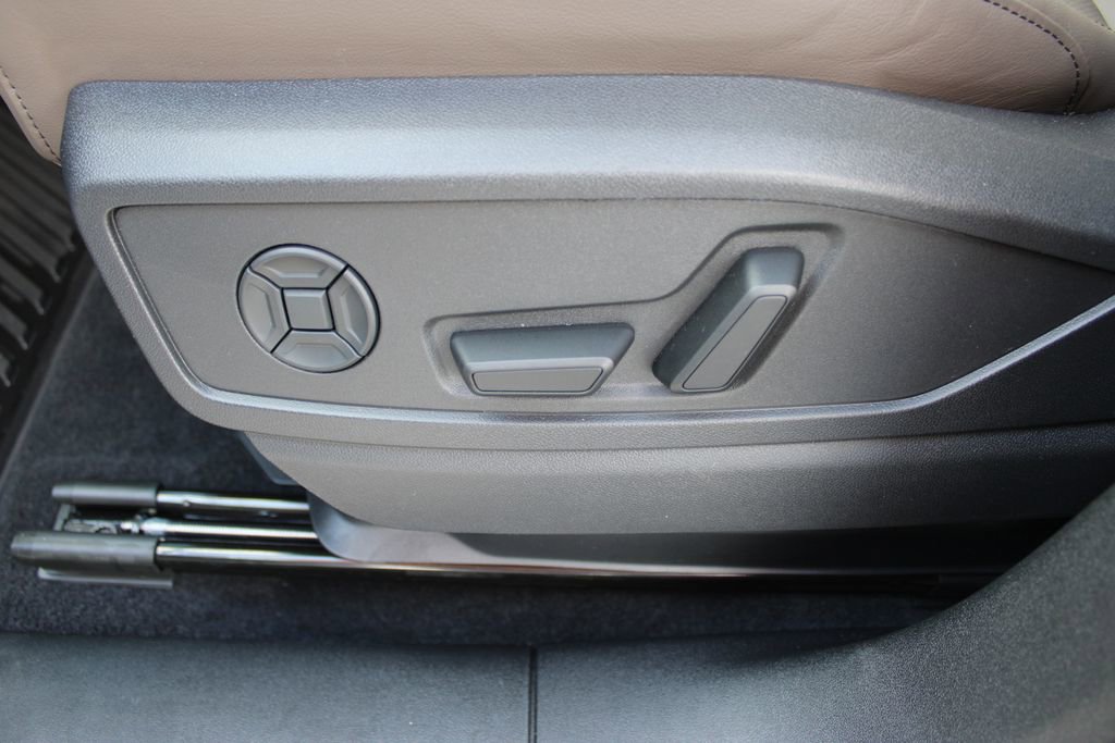 New 2025 Audi Q5 Premium Plus image 25