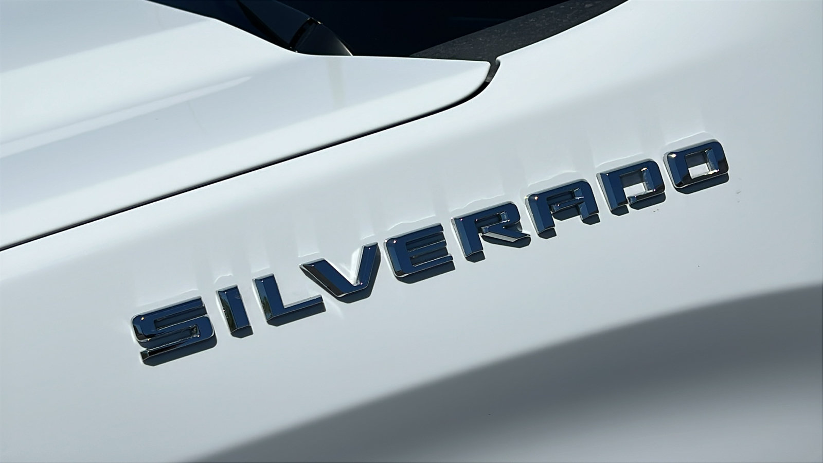 Certified 2025 Chevrolet Silverado 1500 W/T RWD image 12