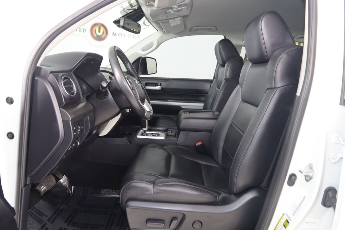 Used 2021 Toyota Tundra SR5 w/ SR5 Leather Package AWD/4WD image 9