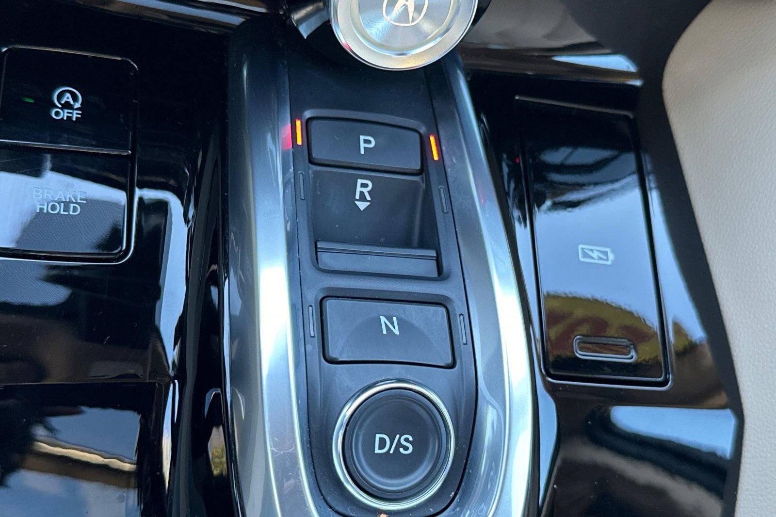 Used 2023 Acura MDX SH-AWD image 26