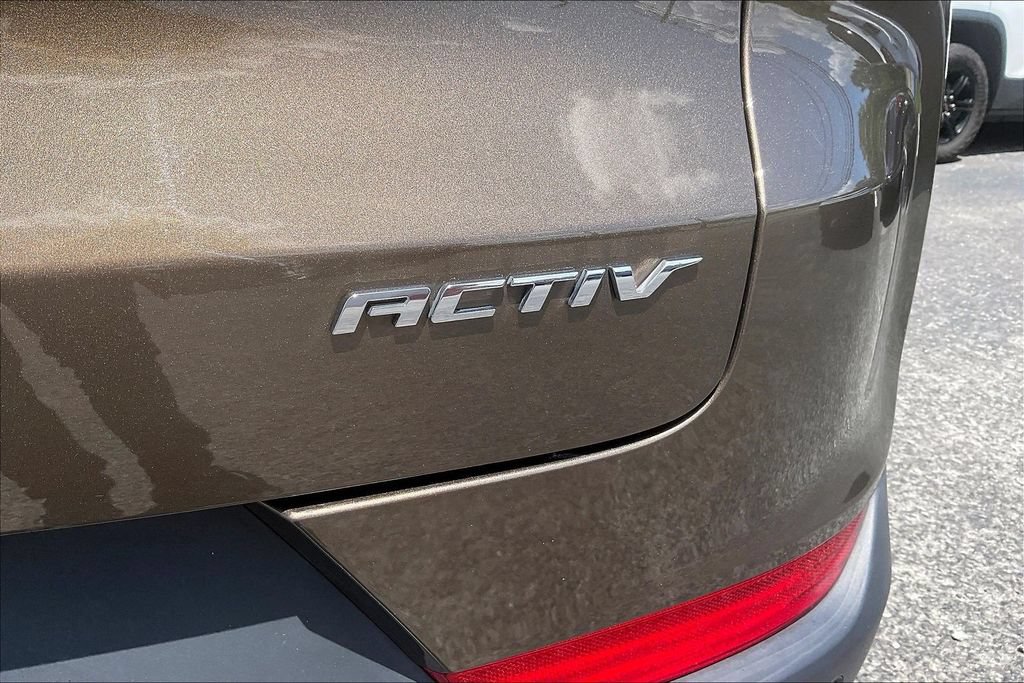 Used 2022 Chevrolet TrailBlazer ACTIV w/ Technology Package FWD image 24