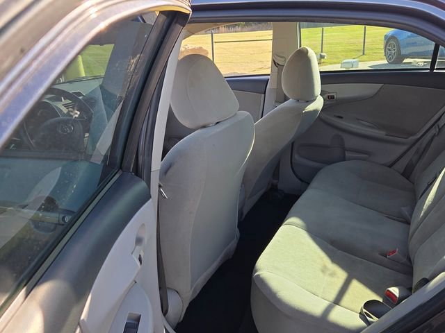 Used 2013 Toyota Corolla L image 7