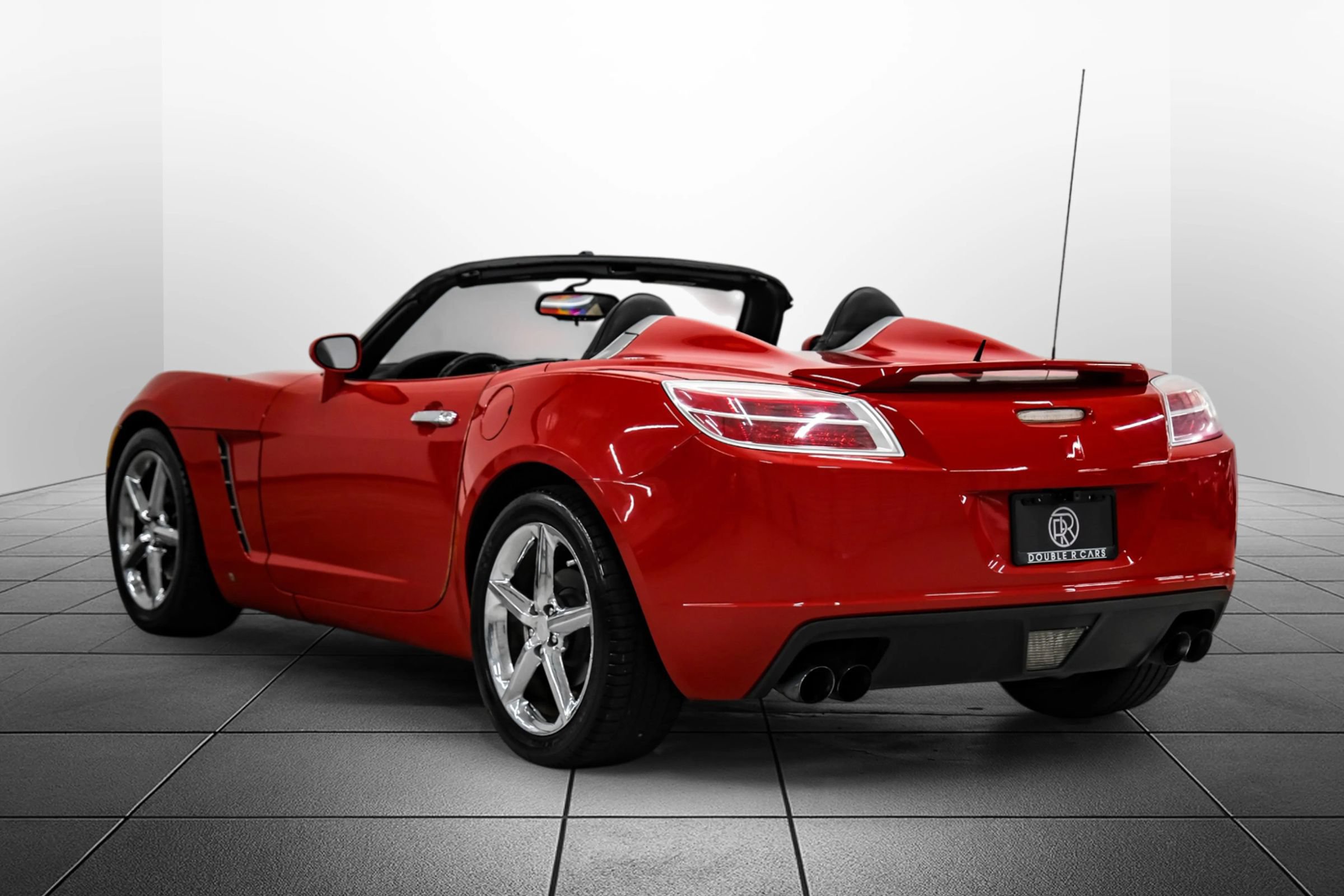 Used 2009 Saturn Sky Red Line RWD image 15