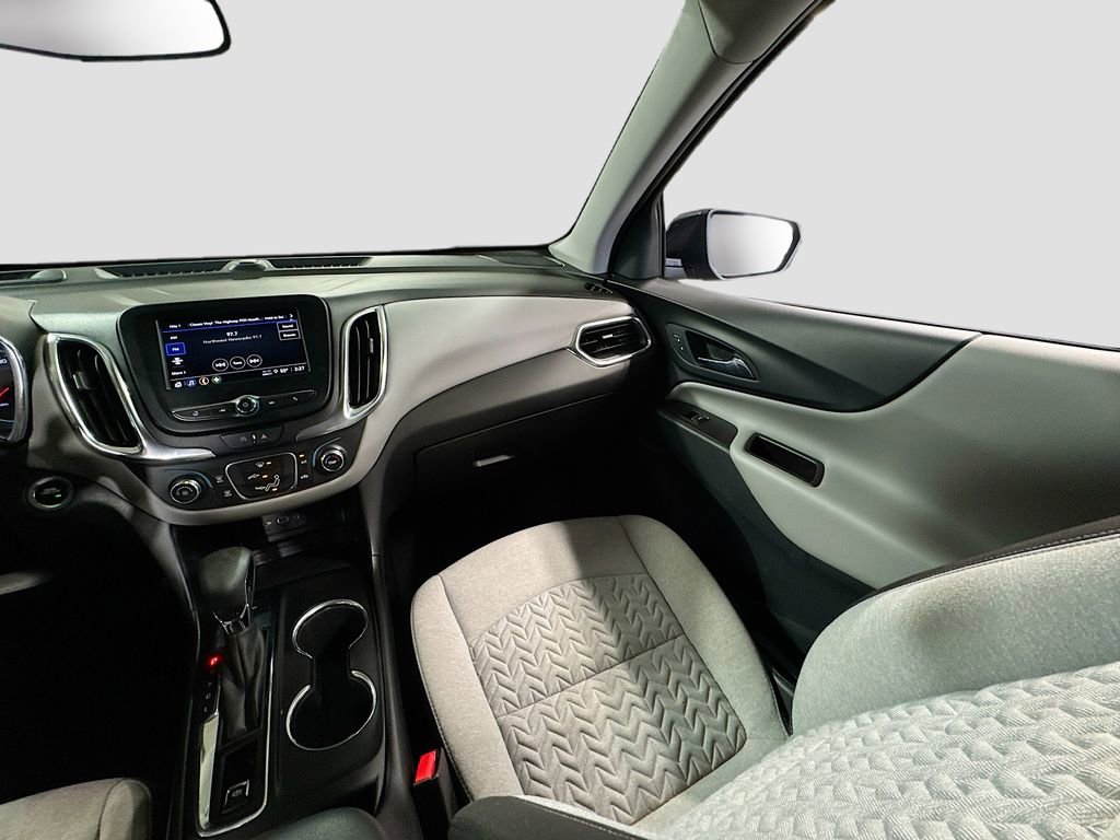 Used 2022 Chevrolet Equinox LT AWD/4WD image 15