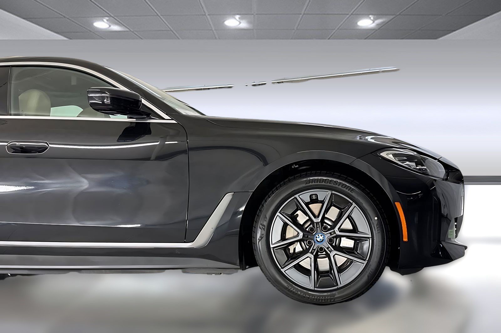 Certified 2023 BMW i4 eDrive35 w/ Premium Package RWD image 34
