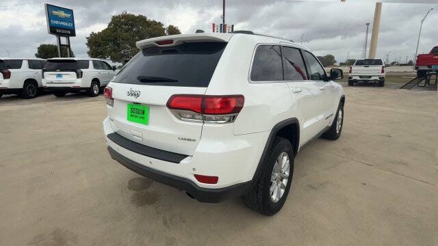 Used 2021 Jeep Grand Cherokee Laredo AWD/4WD image 8