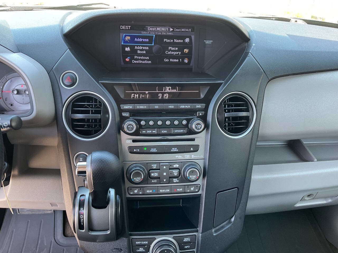 Used 2013 Honda Pilot Touring image 23