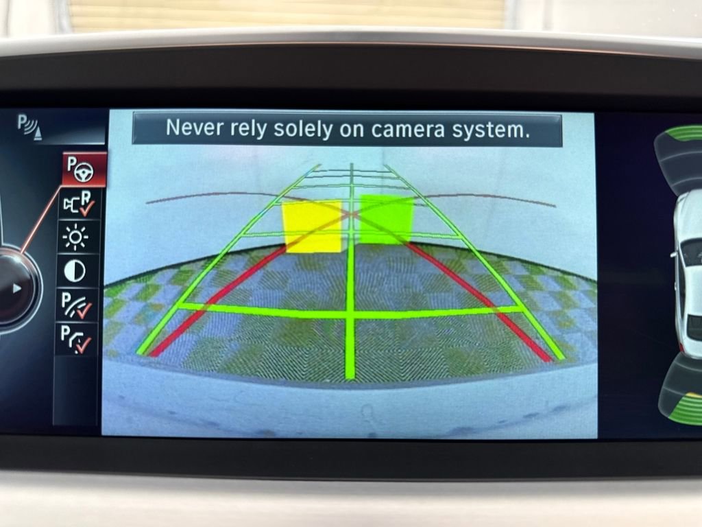 Used 2014 BMW 650i Coupe image 16